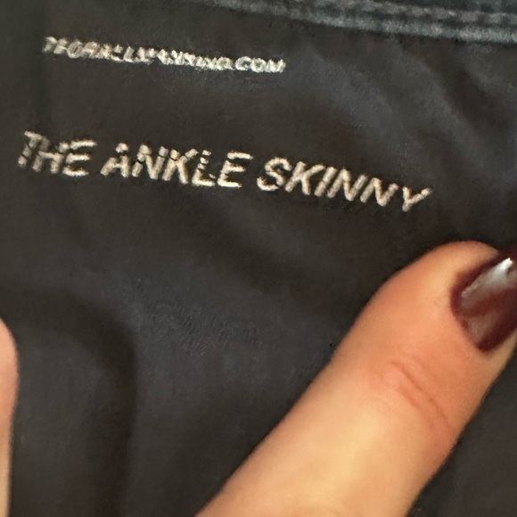 7️⃣ SEVEN FOR ALL MANKIND 🔥 WOMEN’S B(air) Mid-Rise Ankle Skinny Jeans - Sz 27 - Picture 8 of 16